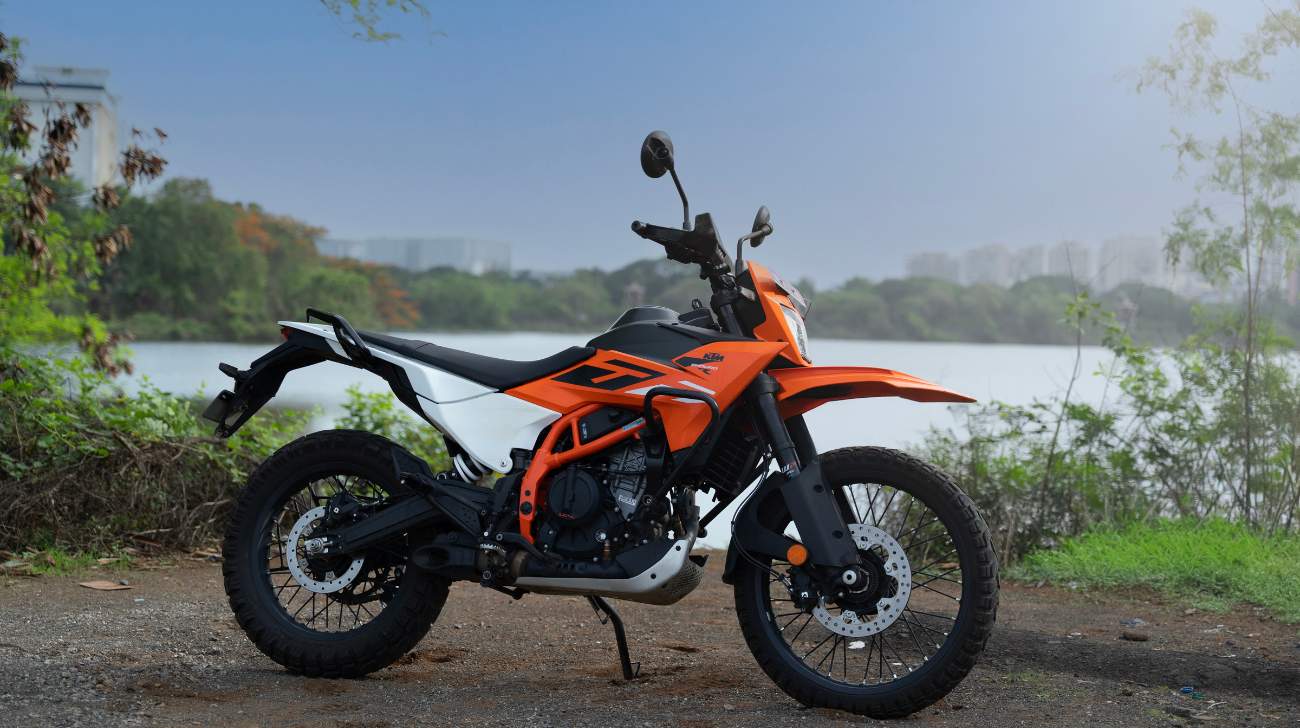 1751607401-ktm 390 Enduro R
